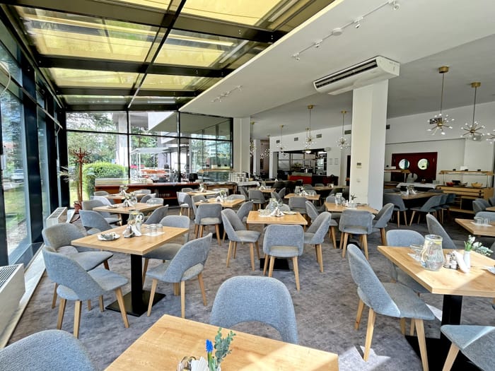 Restaurace